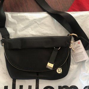 Lululemon All Night Festival Bag - Micro 1.5L - Black - NWT